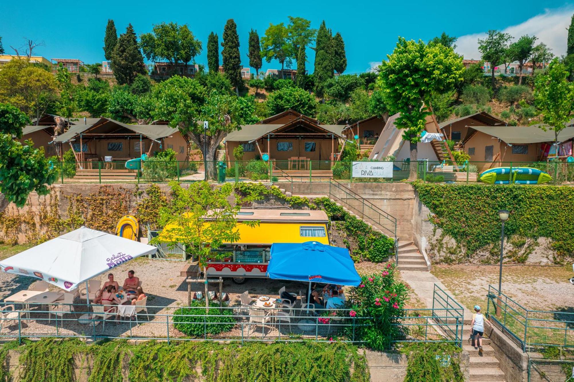 Village Riva Blu